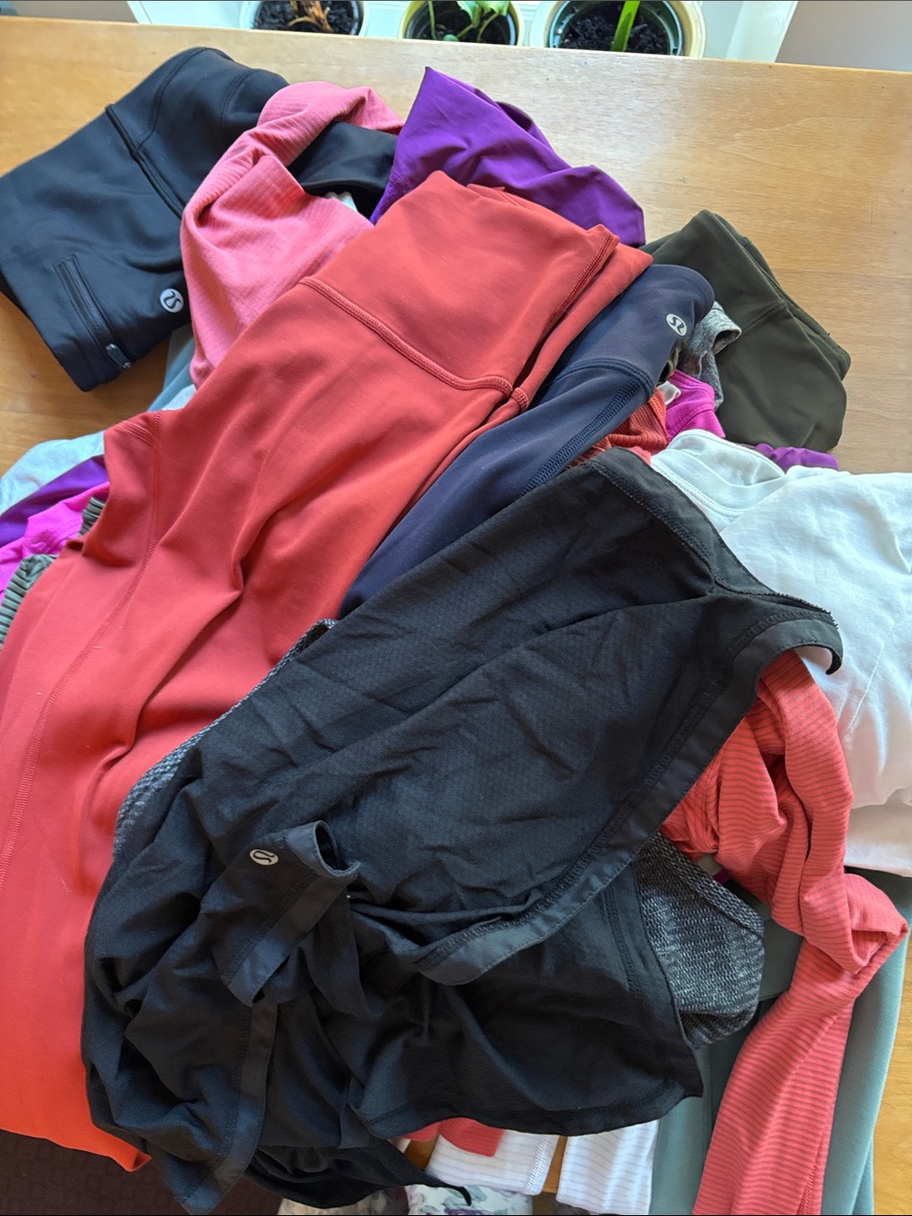 Lululemon Mother-load Lululemon Lot